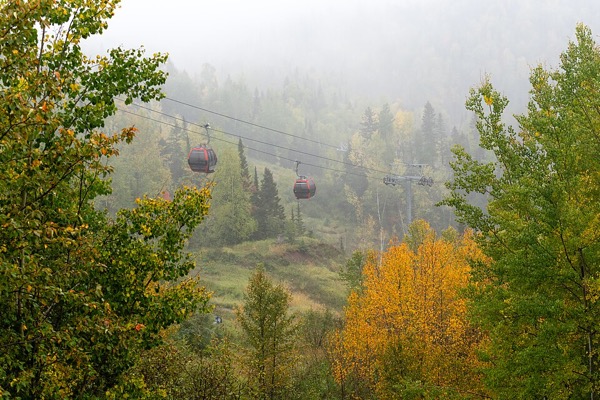 Summit Express gondolas at Lutsen Mountains